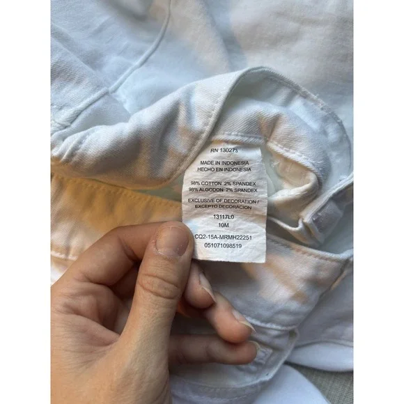 Riders By Lee Jeans 10m Mid Rise White Capri Women's Size With Rhinestones - Picture 7 of 9